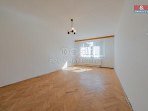 Prodej bytu 3+1, Vsetín, U Bečvy, 75 m2