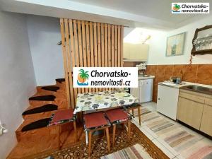 Prodej rodinného domu, Novi Vinodolski, Chorvatsko, 60 m2