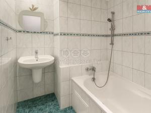 Prodej bytu 3+1, Praha - Prosek, Vysočanská, 73 m2