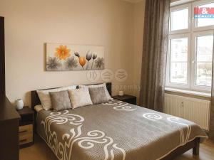 Prodej bytu 3+kk, Karlovy Vary, Jugoslávská, 71 m2