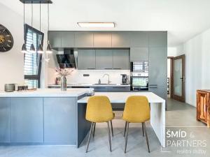Prodej bytu 2+kk, Kolín, Zásmucká, 63 m2