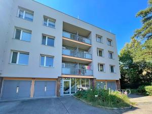 Pronájem bytu 3+1, Praha - Záběhlice, Slunečnicová, 77 m2