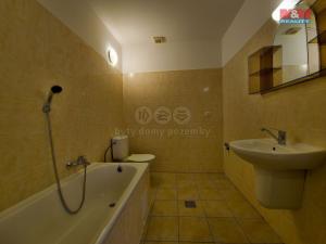 Pronájem bytu 1+1, Úpice, Spojenců, 39 m2