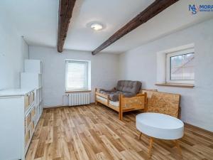 Prodej rodinného domu, Senička, 200 m2