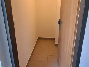 Pronájem bytu 2+kk, Praha - Záběhlice, Práčská, 56 m2