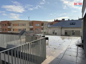 Pronájem bytu 4+kk, Pardubice - Bílé Předměstí, Husova, 167 m2