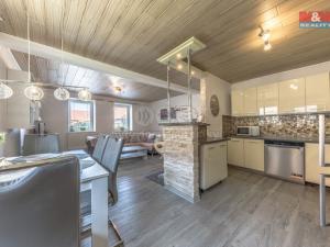 Prodej rodinného domu, Běrunice, Ohrada, 89 m2