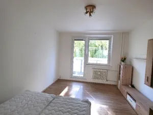Pronájem bytu 1+1, Praha - Letňany, Tupolevova, 31 m2