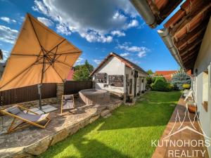 Prodej chalupy, Chlístovice, 200 m2
