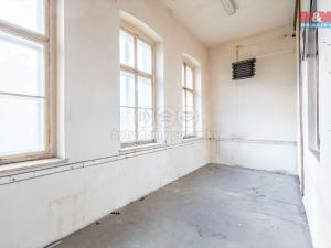 Pronájem výrobních prostor, Krásná Lípa, Stradalova, 800 m2