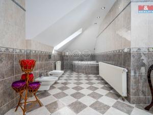 Prodej rodinného domu, Praha - Hostavice, Kamencová, 269 m2