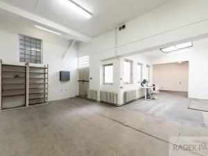 Prodej výrobních prostor, Praha - Holešovice, Za papírnou, 153 m2