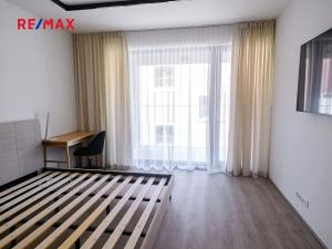 Pronájem bytu 2+kk, Praha - Libeň, Kotlaska, 59 m2