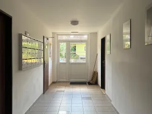 Prodej bytu 2+kk, Karlovy Vary, Spálená, 50 m2