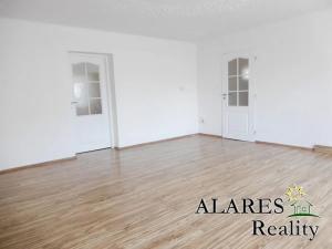 Pronájem rodinného domu, Praha - Letňany, 70 m2