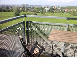 Pronájem bytu 1+kk, Hradec Králové, Na Pastvinách, 35 m2