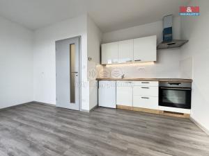 Pronájem bytu 2+kk, Chlumec nad Cidlinou - Chlumec nad Cidlinou IV, Mládežnická, 45 m2