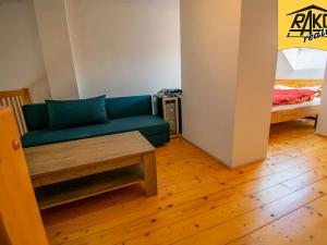 Pronájem bytu 2+kk, Mladé Buky, 38 m2