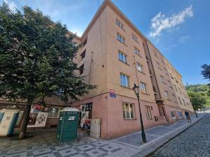Prodej bytu 2+kk, Praha - Malá Strana, Hellichova, 57 m2