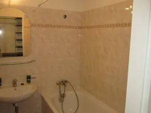 Pronájem bytu 2+kk, Praha - Jinonice, U kříže, 57 m2