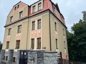Pronájem bytu 2+kk, Liberec, Lužická, 64 m2