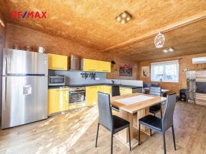 Prodej rodinného domu, Káraný, 50 m2