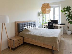 Pronájem bytu 2+kk, Praha - Holešovice, Osadní, 62 m2
