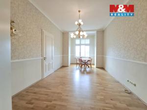 Pronájem bytu 4+1, Karlovy Vary, Varšavská, 105 m2