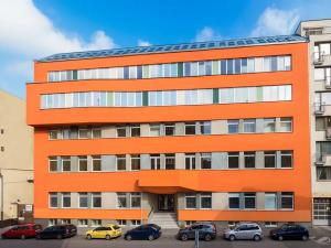 Pronájem kanceláře, Praha - Libeň, Lihovarská, 368 m2