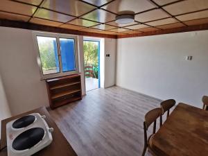 Pronájem chaty, Tišnov, Brněnská, 40 m2