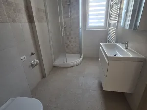 Pronájem bytu 1+kk, Stochov, Osvobození, 39 m2