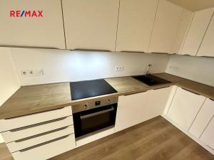 Pronájem bytu 2+kk, Beroun, Na Parkáně, 59 m2