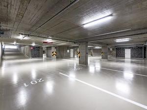 Prodej bytu 1+kk, Praha - Hostavice, Českobrodská, 31 m2