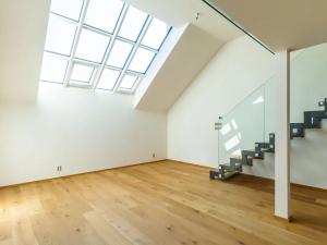 Prodej bytu 3+1, Praha - Karlín, Pernerova, 113 m2