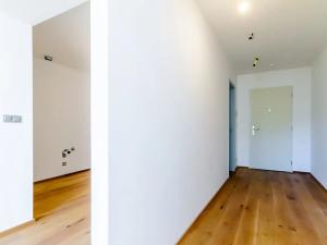 Prodej bytu 3+1, Praha - Karlín, Pernerova, 113 m2
