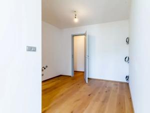 Prodej bytu 3+1, Praha - Karlín, Pernerova, 113 m2