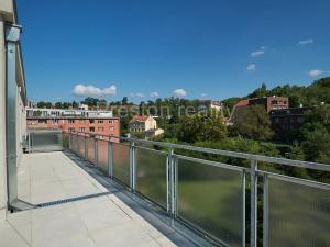 Prodej bytu 3+1, Praha - Podolí, Podolské nábřeží, 100 m2