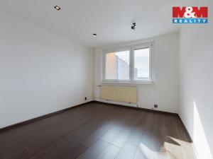 Prodej bytu 3+1, Sokolov, Spartakiádní, 70 m2