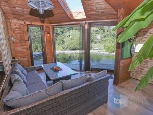 Prodej rodinného domu, Pyšely - Zaječice, Na Dolíku, 699 m2