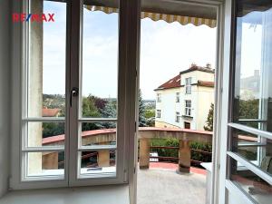 Pronájem bytu 2+1, Praha - Hlubočepy, V násypu, 85 m2
