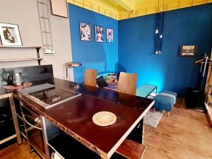 Pronájem bytu 2+kk, Praha - Smíchov, Elišky Peškové, 45 m2