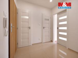 Prodej bytu 2+kk, Praha - Černý Most, Kpt. Stránského, 47 m2