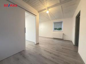 Pronájem bytu 3+1, Plzeň, K Hrádku, 80 m2