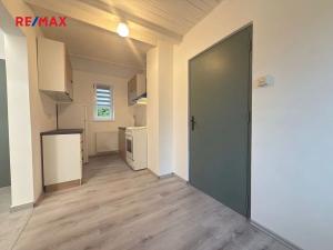 Pronájem bytu 3+1, Plzeň, K Hrádku, 80 m2