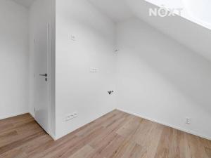 Prodej bytu 2+kk, Praha - Vysočany, Kolmá, 43 m2