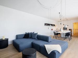 Pronájem vily, Praha - Horní Měcholupy, U Golfu, 248 m2