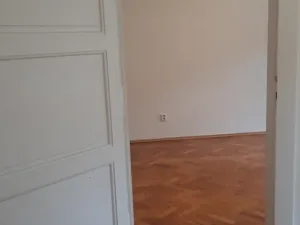 Pronájem bytu 2+1, Praha - Smíchov, Grafická, 57 m2