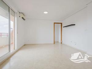 Prodej bytu 3+kk, Torrevieja, Španělsko, 75 m2