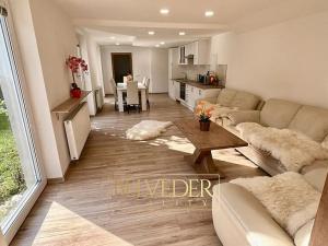 Pronájem bytu 5+kk, Teplice, Slovenská, 150 m2