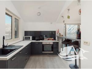 Prodej bytu 3+kk, Kotor, Černá Hora, 140 m2